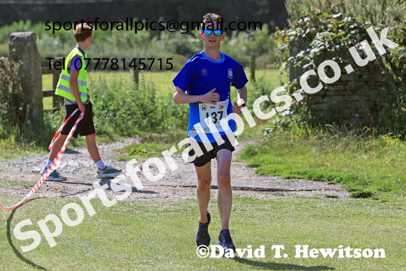 The 2026 Tynedale Jelly Tea 10 Mile Road Race, Matfen, Northumberland. Photo: David T. Hewitson/Sports for All Pics